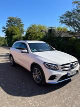 Mercedes-Benz GLC 220 d 4MATIC Autom. ,AHK,AMG,Scheckh., - Mercedes-Benz GLC 220 von privat