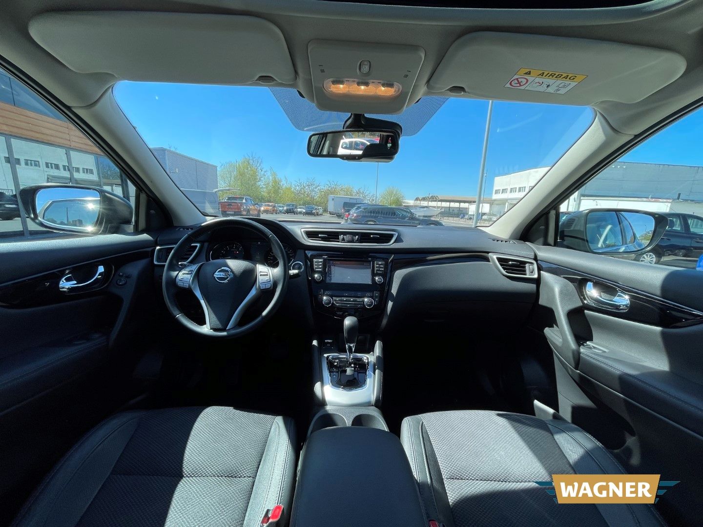 Fahrzeugabbildung Nissan Qashqai N-Connecta Automatik Tempomat