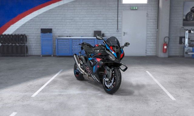 Fahrzeugabbildung BMW M1000RR mit Competition Paket sofort verfügbar