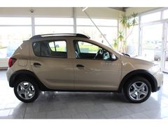 Fahrzeugabbildung Dacia Sandero Prestige,Top-Zustand,Nur 21291 KM