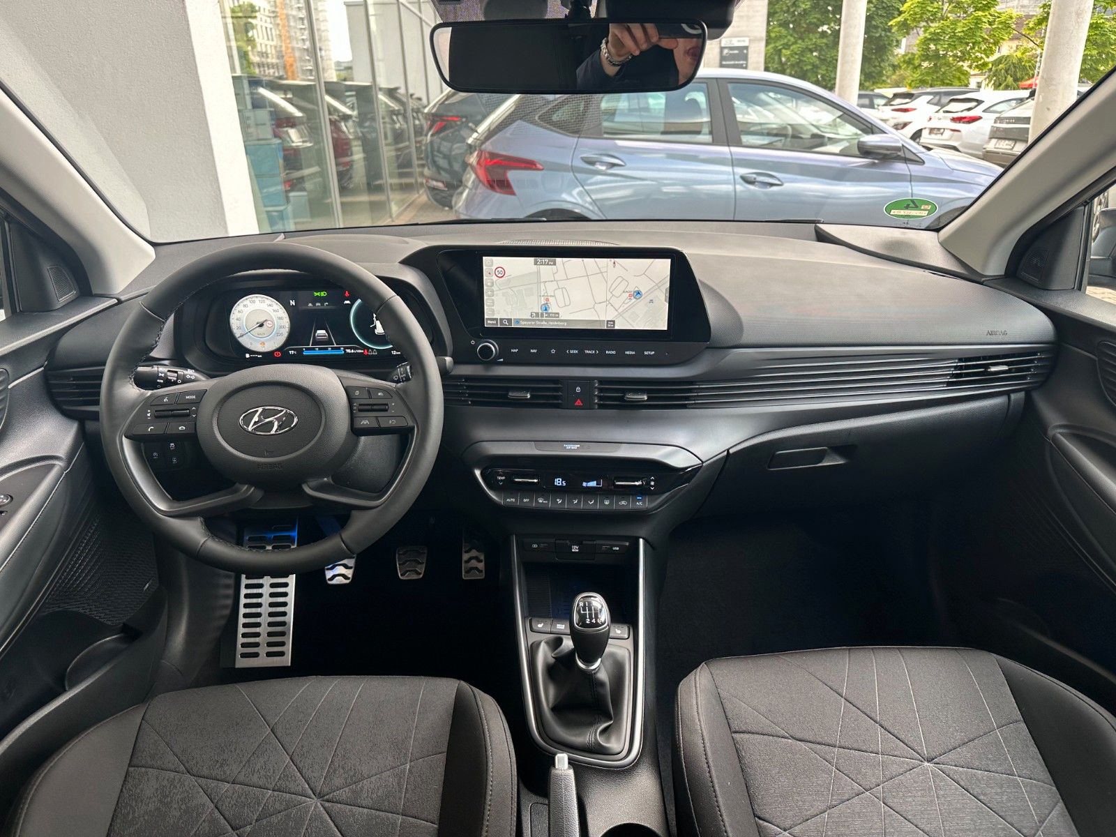 Fahrzeugabbildung Hyundai Bayon Prime 1.0l 120PS Navi/Bose!