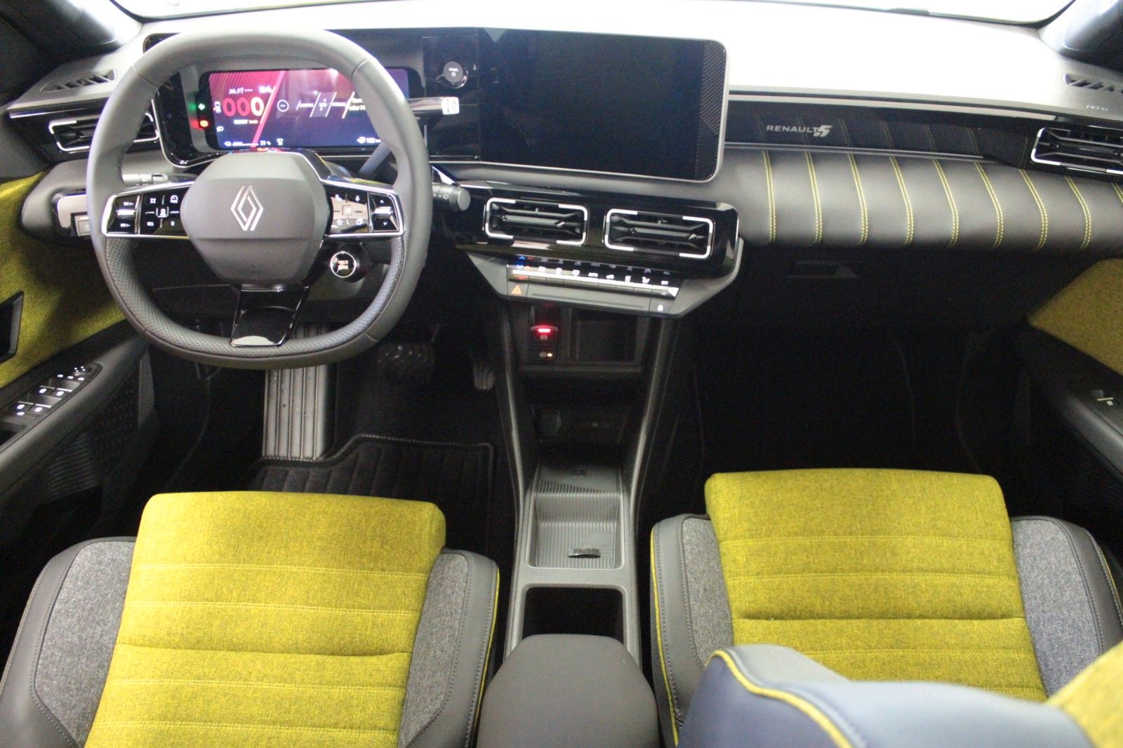 Fahrzeugabbildung Renault R 5 Iconic Five 150 Comfort Range