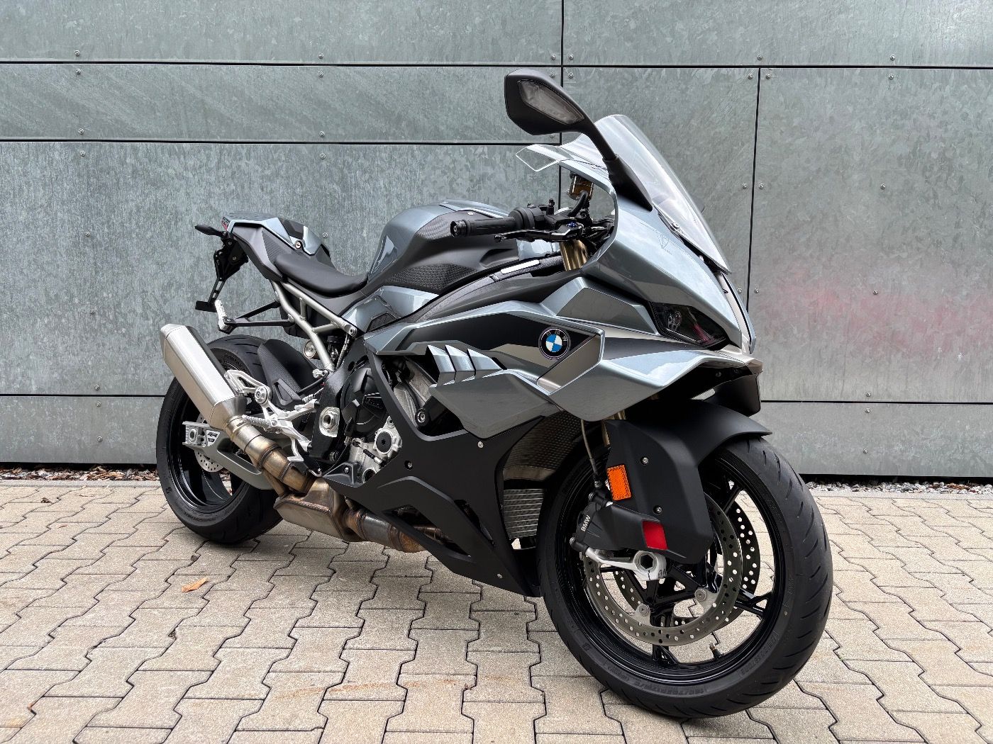 Fahrzeugabbildung BMW S 1000 RR Dynamik-Paket Frästeile