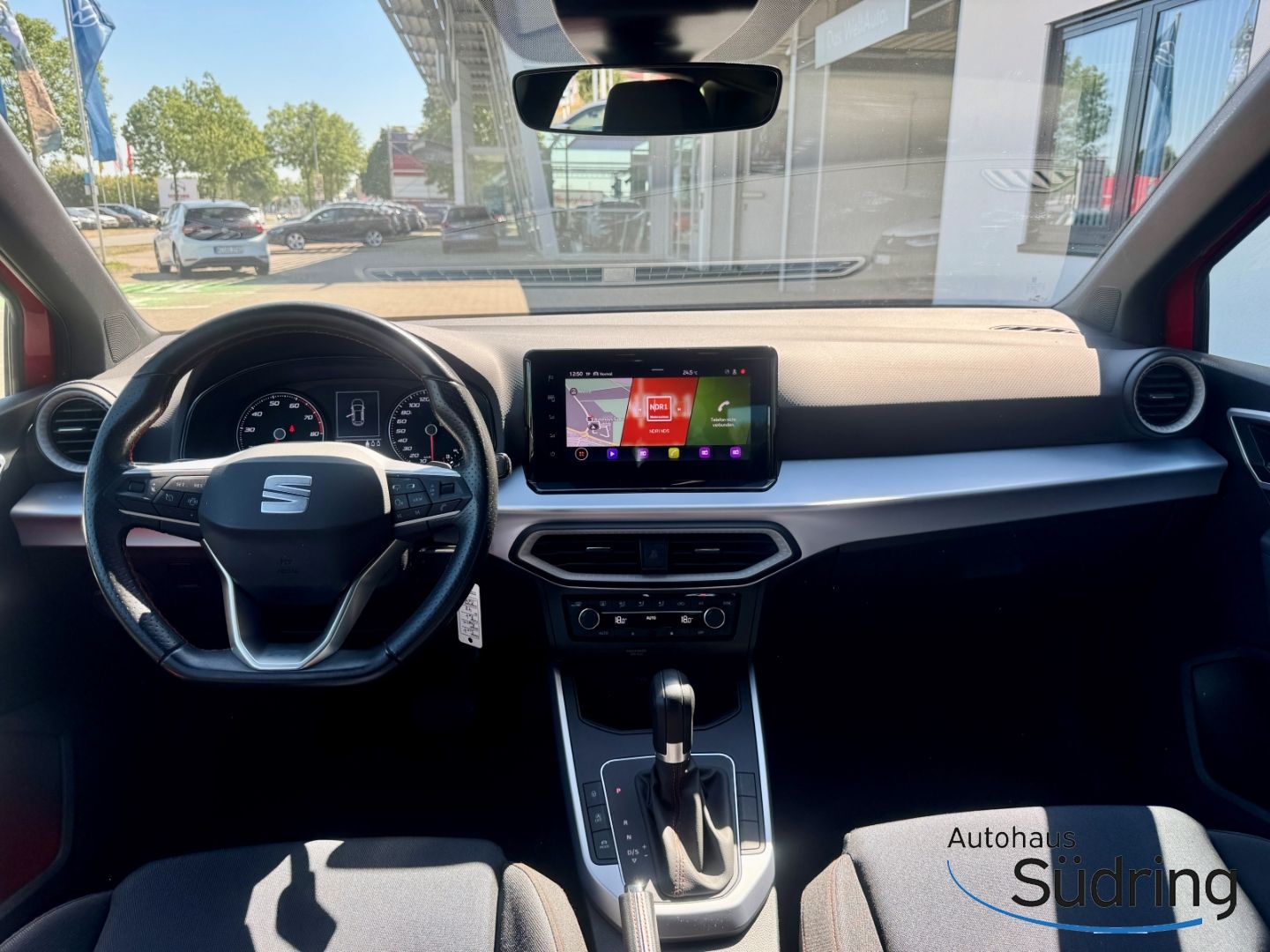 Arona 1,5 TSI FR DSG AHK Navi PDC