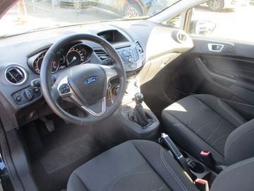 Ford Fiesta Trend Klima + Sitzh. + Beh. WSS