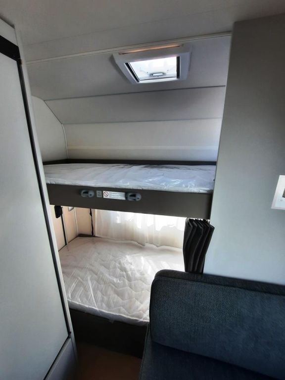 Fahrzeugabbildung Bürstner B66 480 TK Verfüg./Sparen Sie 3.630,- €