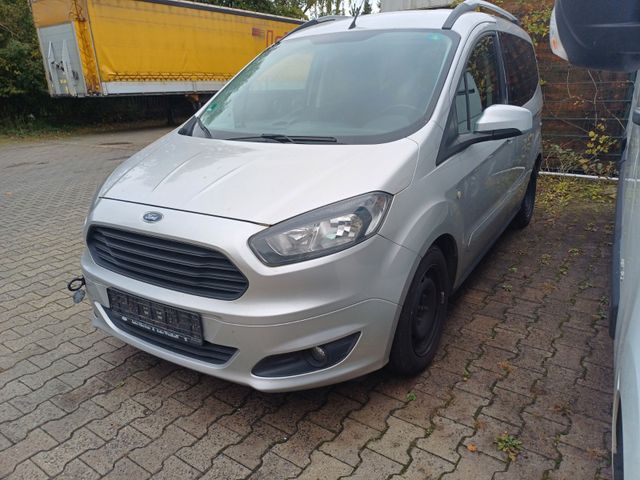 Ford Tourneo Courier Trend