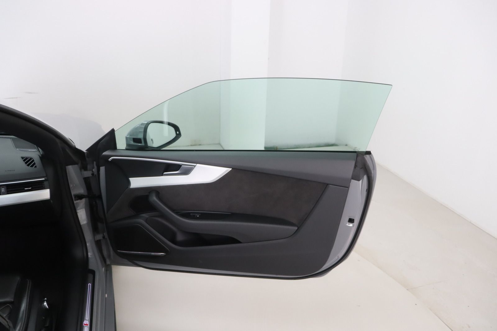 Fahrzeugabbildung Audi A5 Cabriolet 3.0 TDI Quattro S-line