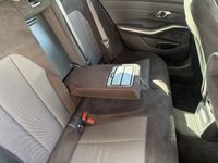 BMW 330 - Vorschau Bild 14