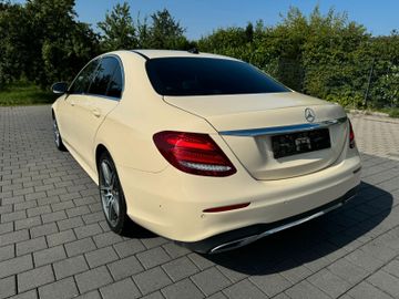 Mercedes E 200 - 6