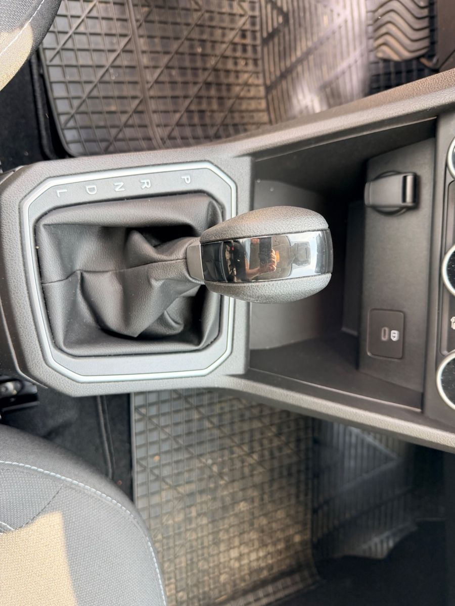 Fahrzeugabbildung Dacia Sandero III Expression "AUTOMATIK"