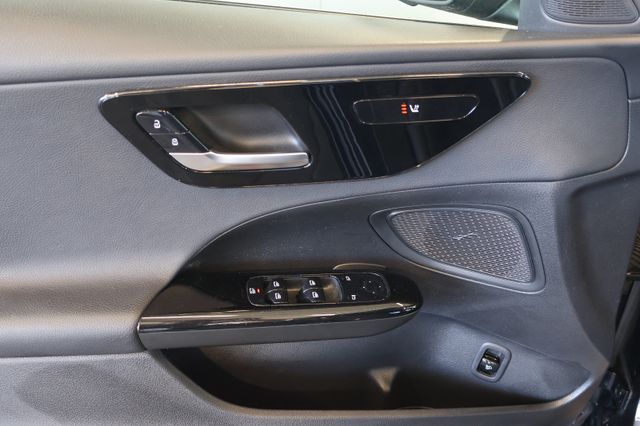 Mercedes-Benz C 200 d Avantgarde MBUX+KAM+LED+CARPLAY