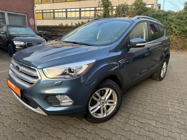 Ford Kuga TITANIUM - 807