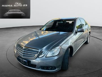 Mercedes E 220 - 1