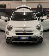 Fiat 500X 2.0 MultiJet 140 CV 4x4 Cross Plus - weiße Fiat 500L Cross