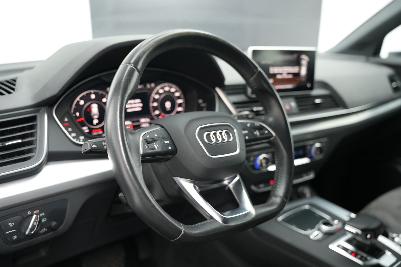 Fahrzeugabbildung Audi Q5 50 TDI *S-Line*Virtual*360°KAMERA*