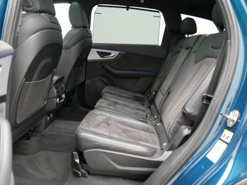Audi Q7 - 10