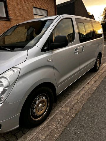 Hyundai H1 2009