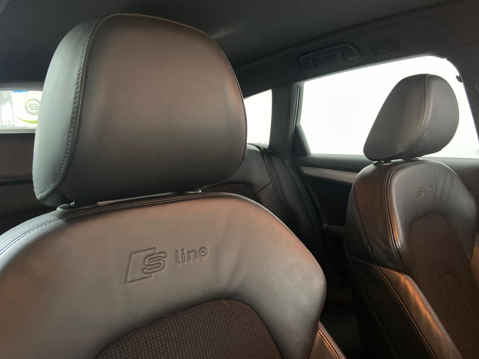 Audi A4 2010 — photo 11