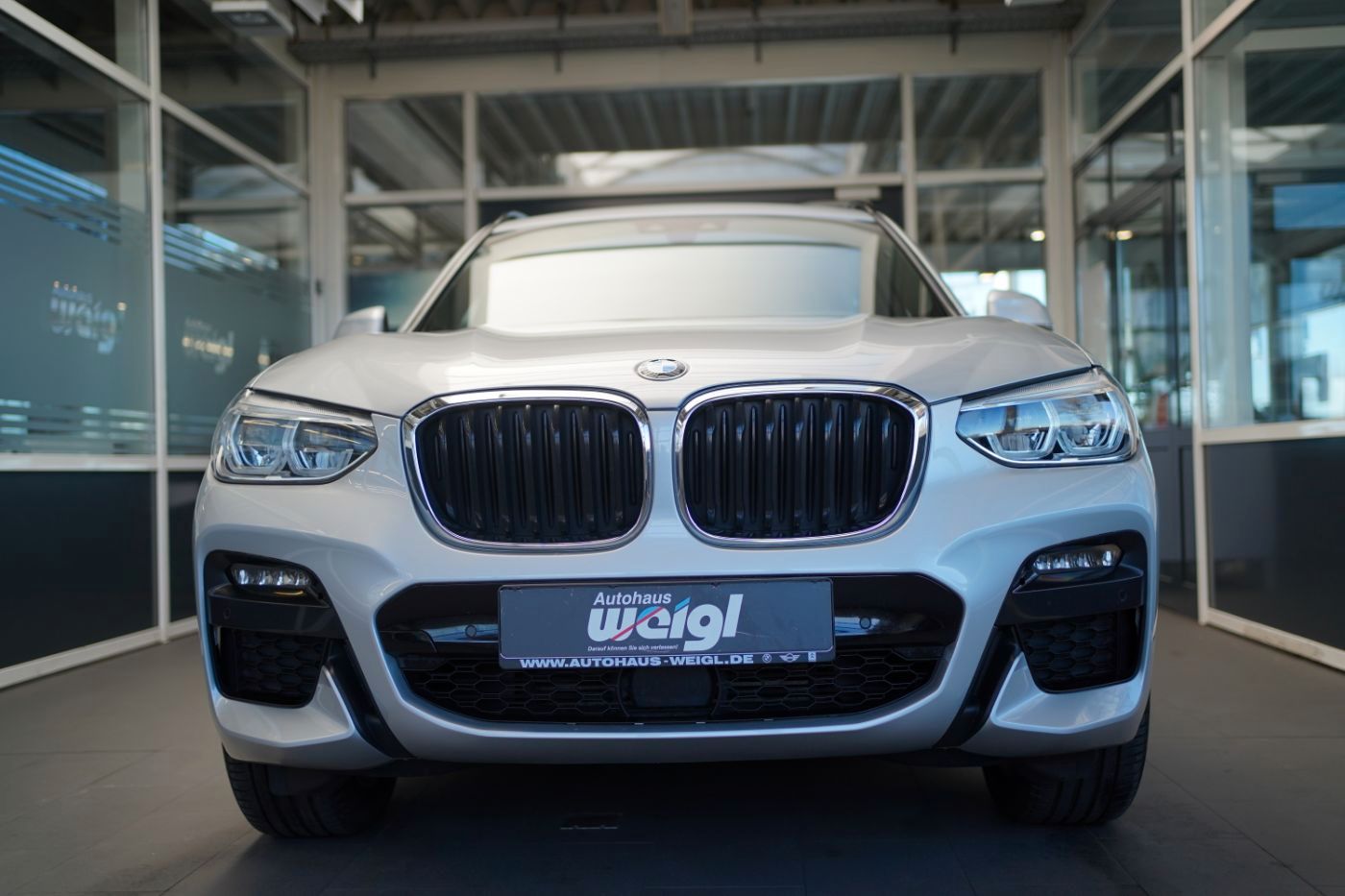 Fahrzeugabbildung BMW X3 xDrive20d M Sport +Standheiz.+LED+AHK+HeadUp+