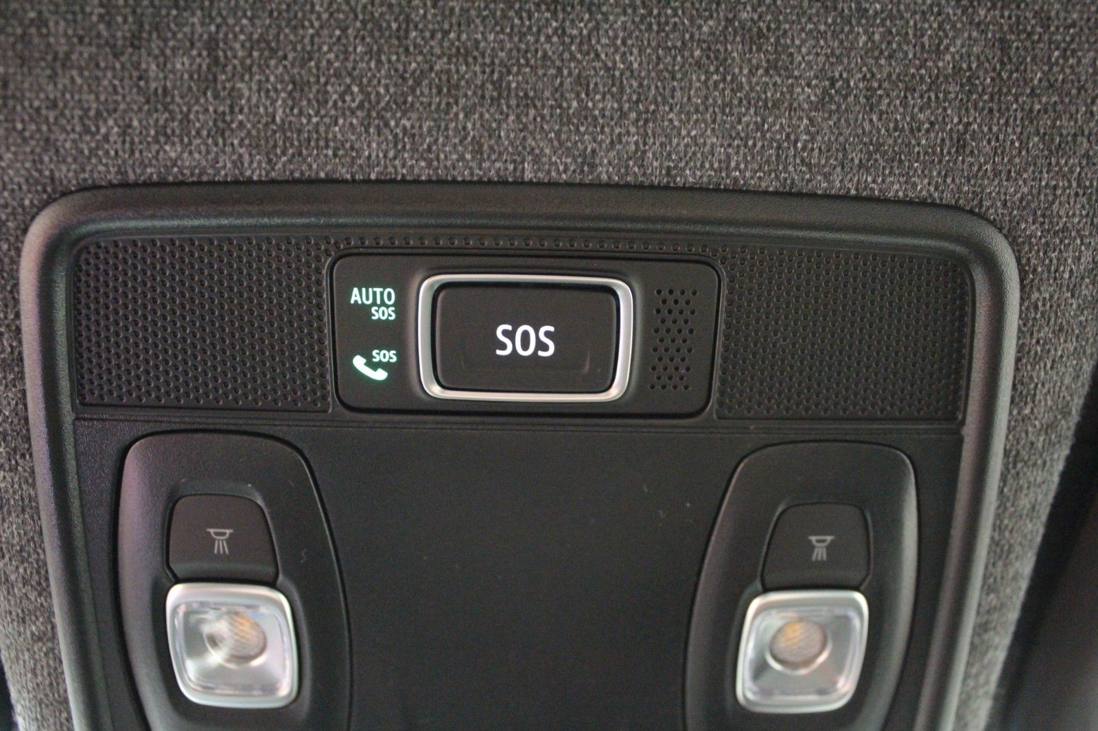 Fahrzeugabbildung Renault Captur Mild Hybrid 160 EDC Techno #15173