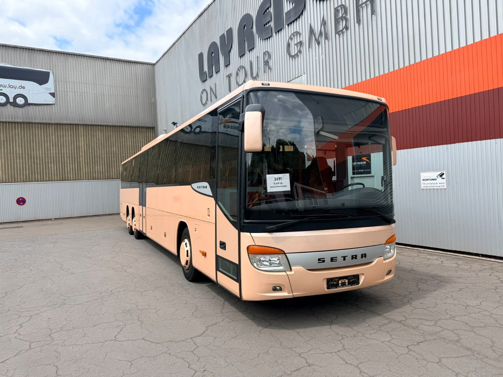SETRA  2012 - Image 1 of 25