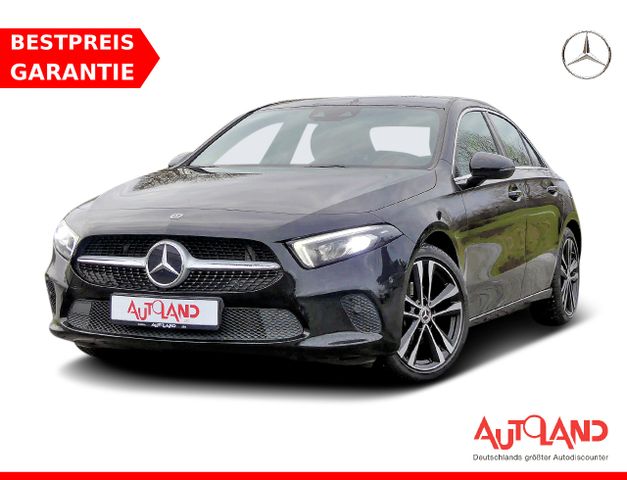 Mercedes-Benz A180 Lim. Edition 19 LED Burmester Navi Kamera