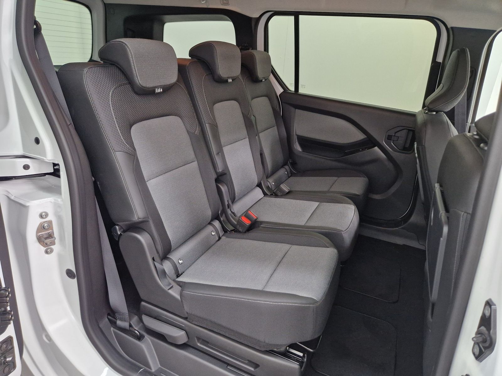 RENAULT Kangoo  Grand Techno TCE 130 EDC – Bild 13