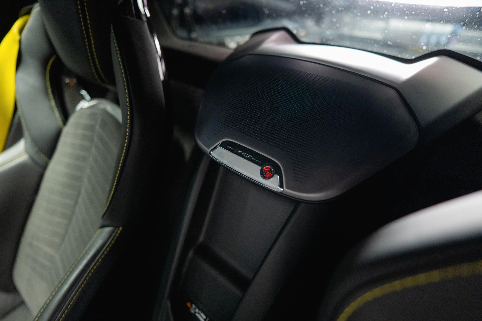 Fahrzeugabbildung Corvette C8 Stingray 3LT Targa Z51 Performa. Lift Carbon