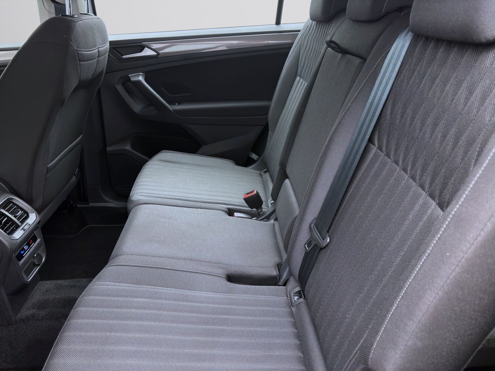 Volkswagen Tiguan Allspace - Bild 15