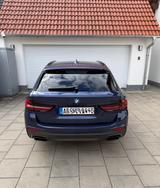 BMW M550d xDrive Touring - blaue BMW M550