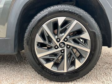 Hyundai TUCSON - 7