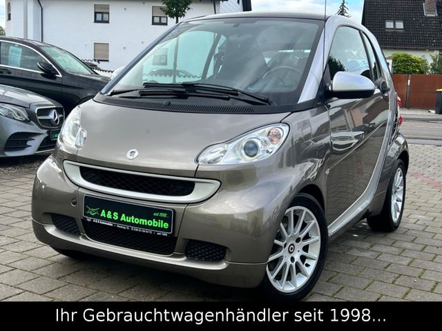 Smart ForTwo fortwo Autm. Passion *PANO/NAVI/SHZ/KLIMA