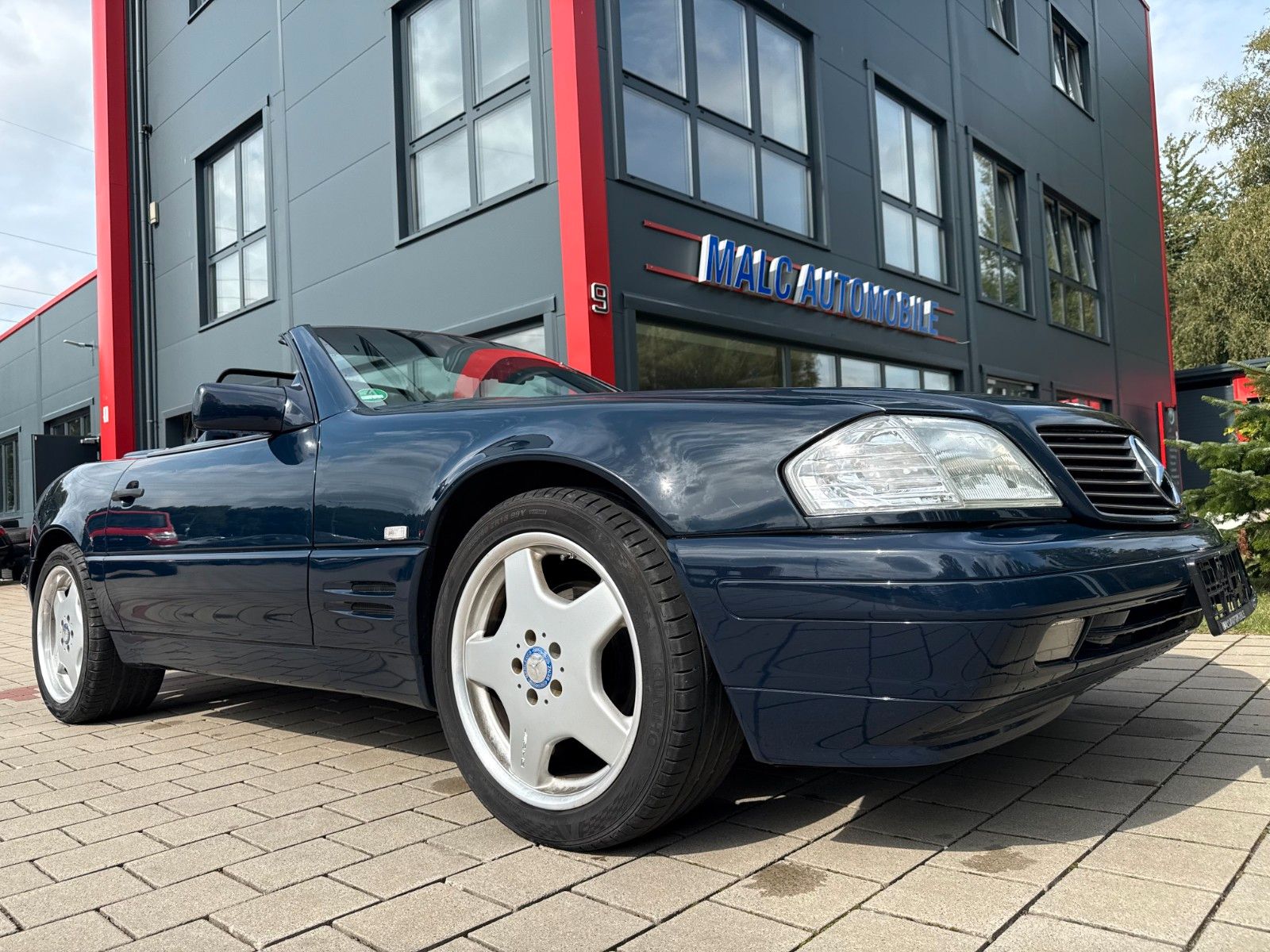 Mercedes-Benz SL 280 (Tüv neu/Fondsitzen)