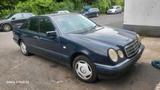 Mercedes-Benz Mercedes E200 Klasse - gebrauchte Mercedes-Benz E 200 aus dem Jahr 1998