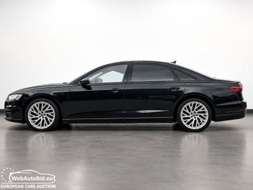 Audi A8 - 12