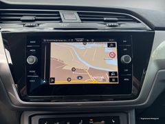 VW Touran 2.0 TDI Trendline DSG Taxi Kindersitz LED VW Touran 2.0 TDI Trendline DSG Taxi Kindersitz LED