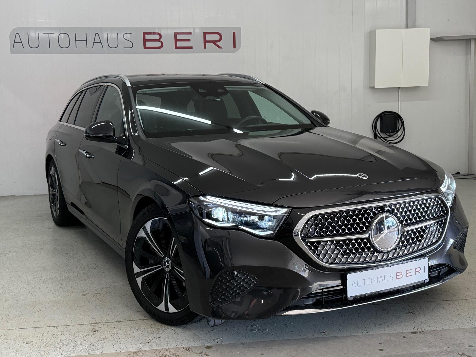 Mercedes-Benz E 300 de 4Matic Avantgarde Advanced P.*Superscre