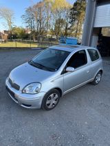 Toyota Yaris 1.0 Sol Klima Schiebedach 1. Hand - Toyota Yaris: Schiebedach