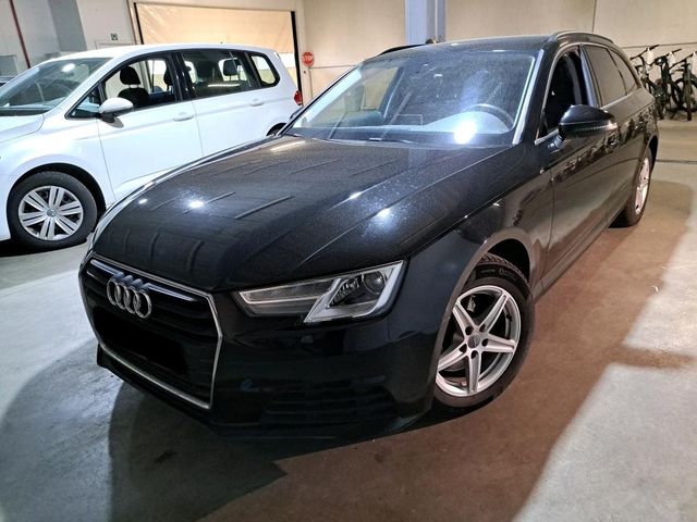 Audi A4 AVANT 30TDI S-TRONIC * NAVIGATION * ALU * LED