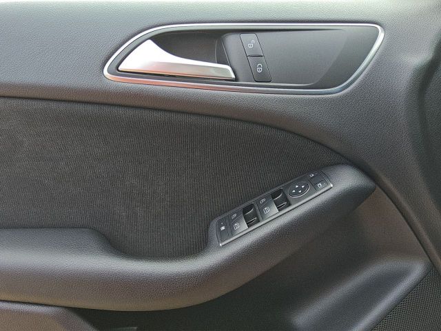 B 180 Aut. Xenon Klima GRA SHZ