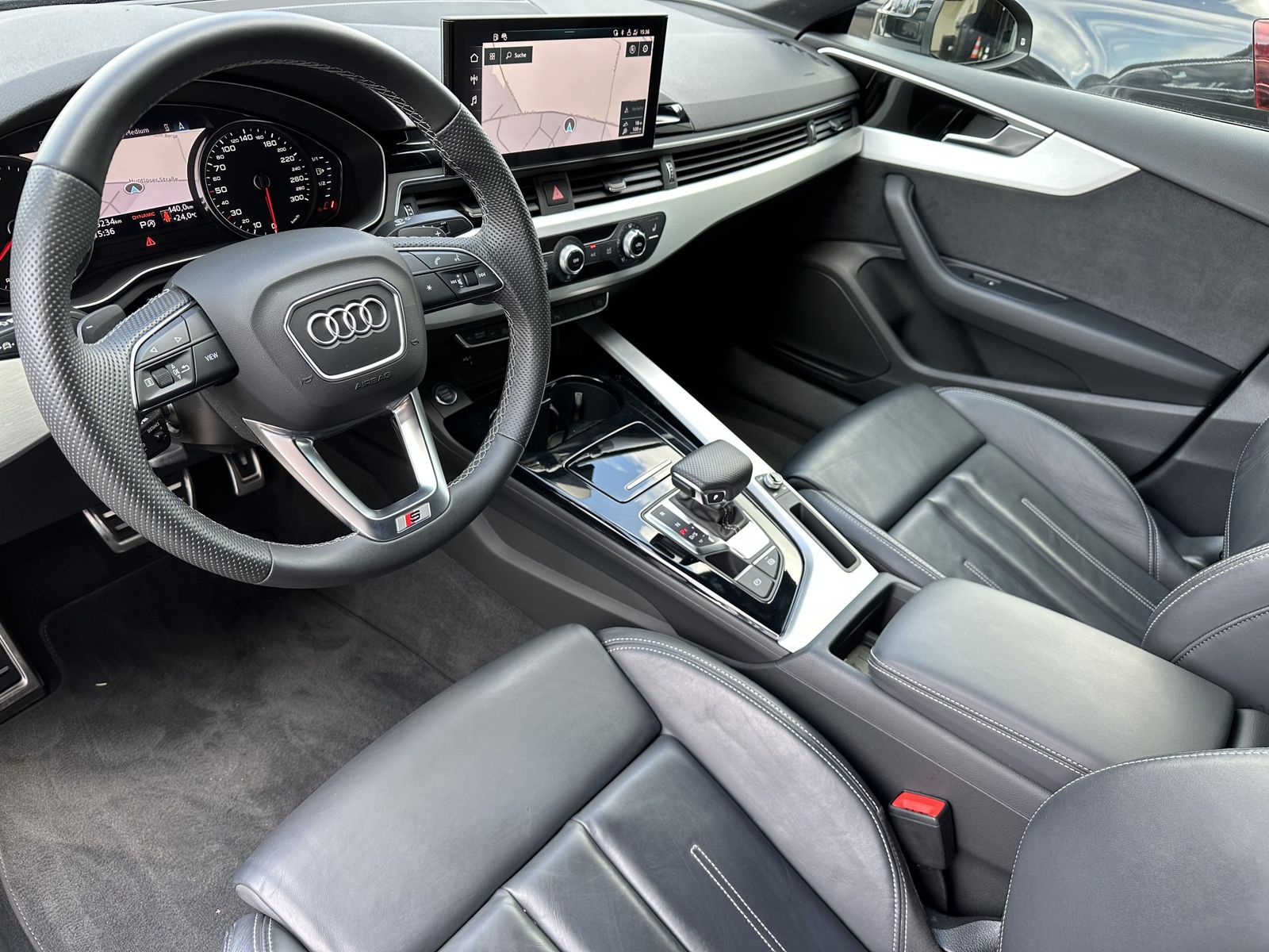 Fahrzeugabbildung Audi A5 SpB 40 TFSI S-Line NAV+LED+ACC+DSP+KAMERA+PP