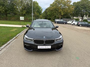 BMW 730 - 9
