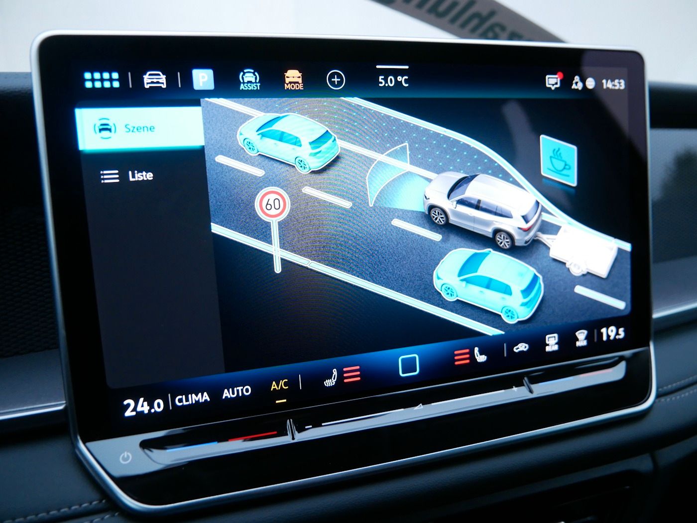 Fahrzeugabbildung Volkswagen Tayron 1.5 Life NEU55T 7-Sitzer Matrix AHK Kamer