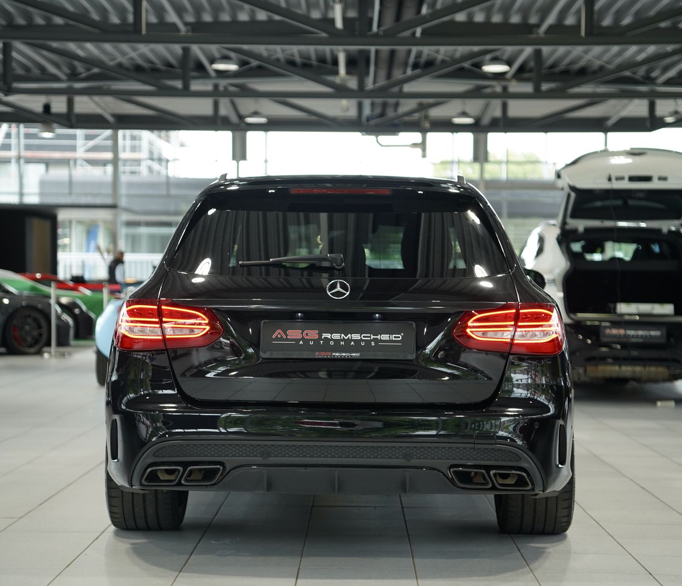 Mercedes Benz C 63 Amg