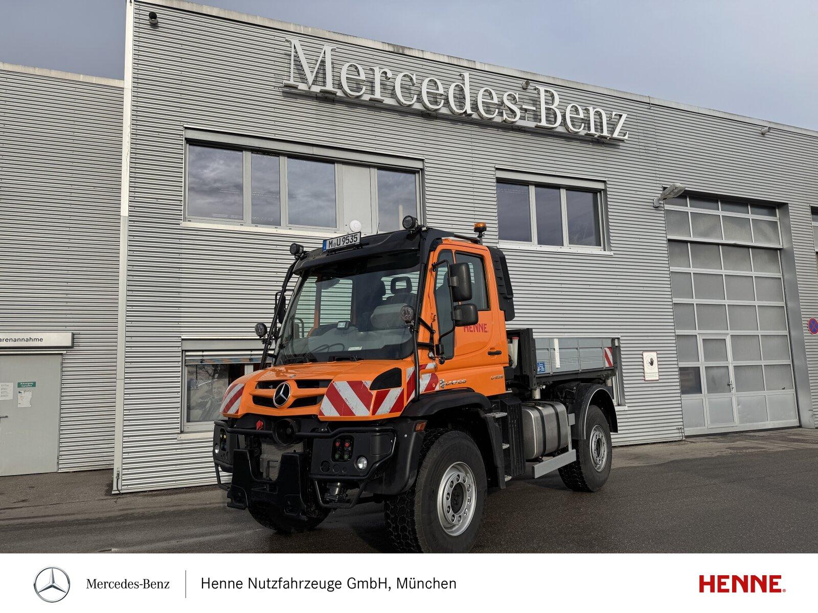 Mercedes-Benz Unimog U 535 Uni-Touch