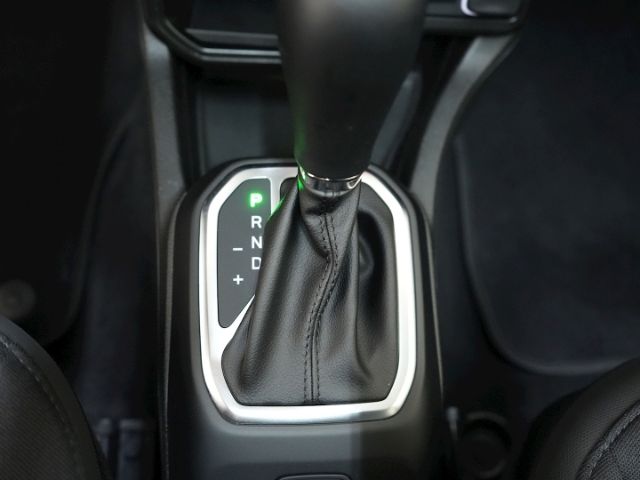 Renegade LIMITED MHEV DCT+NAVI+RÜCKFAHRKAMERA+PA