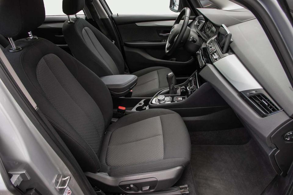 BMW 218d Gran Tourer Advantage Navi Klima Sitzhzg