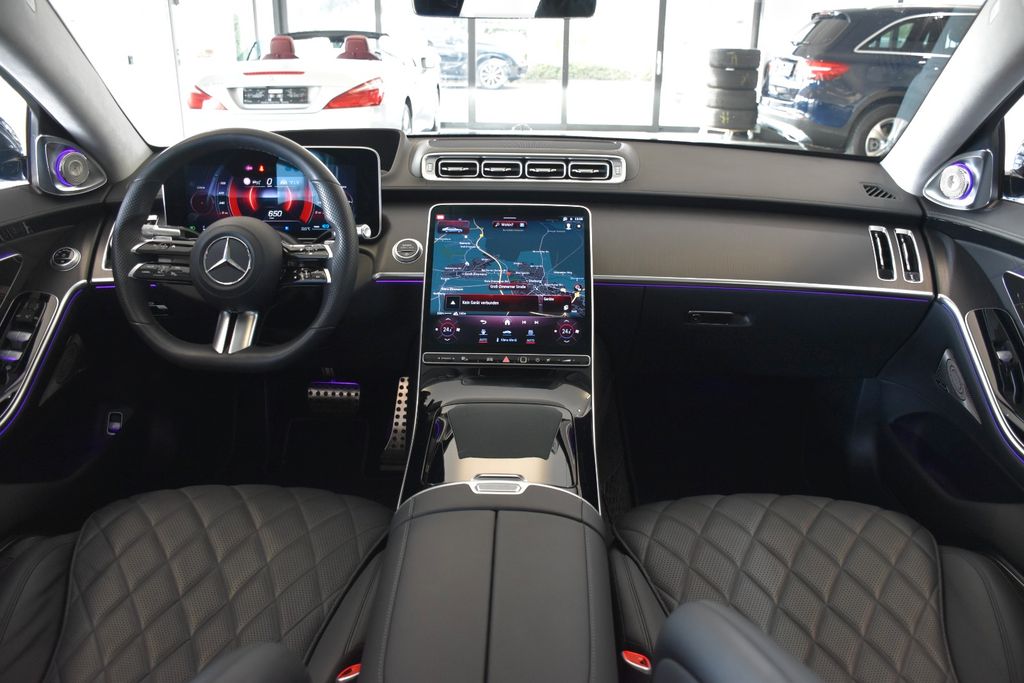 MERCEDES-BENZ S-Class 2022