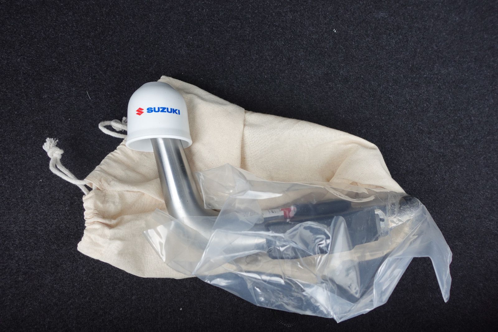 Fahrzeugabbildung Suzuki Vitara 1.4Hybrid Comfort AHK,Navi,SHZ,PD,Kamera